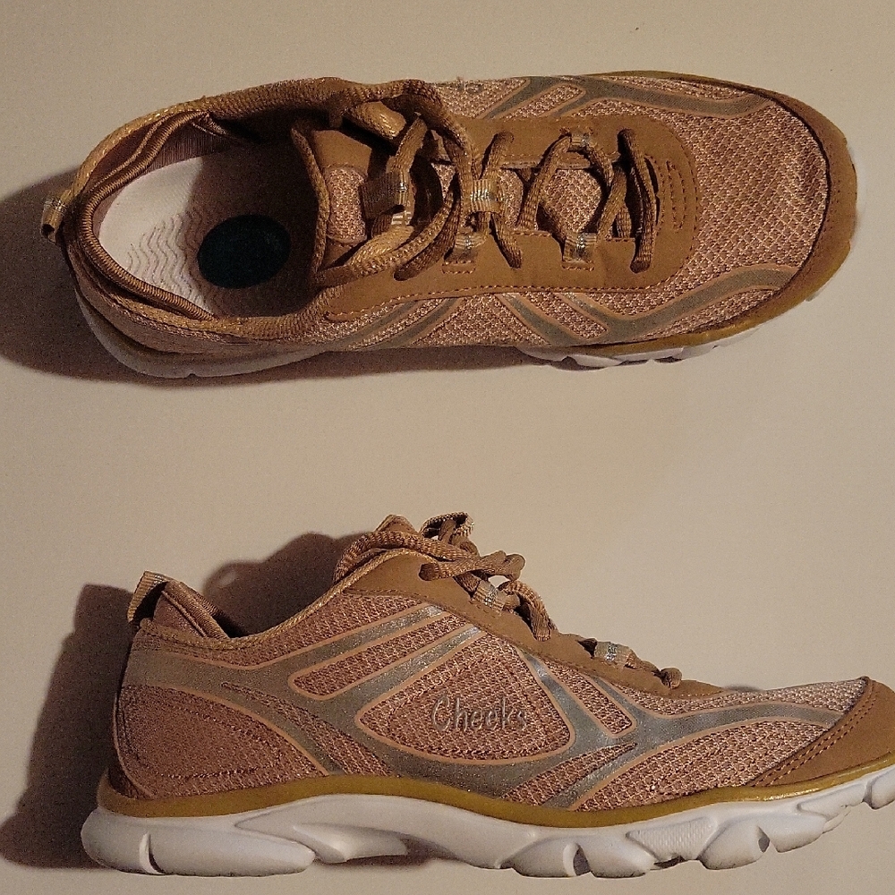 Women's Tan Athletic Shoes